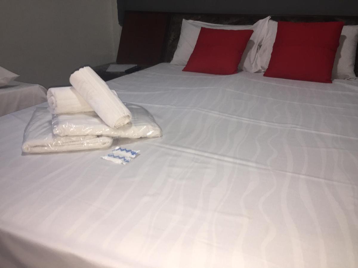 Hotel Cambara Osasco Extérieur photo